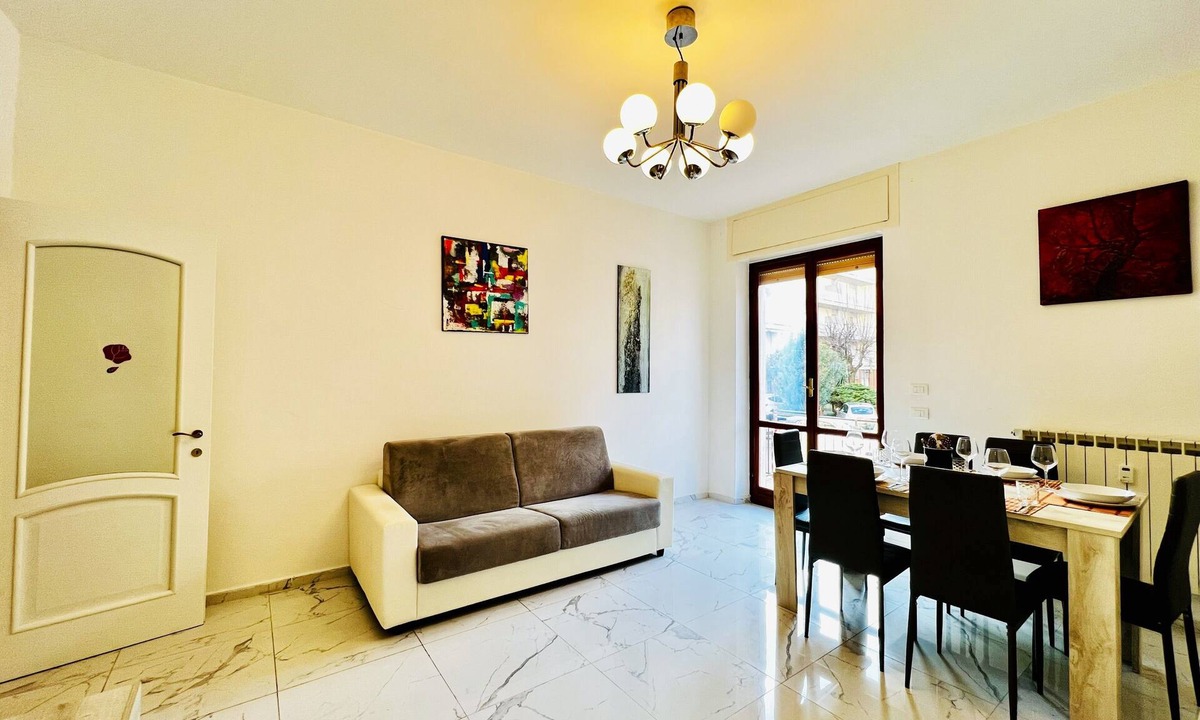 Marina di Carrara House | The White Marble Beach House – Free Parking