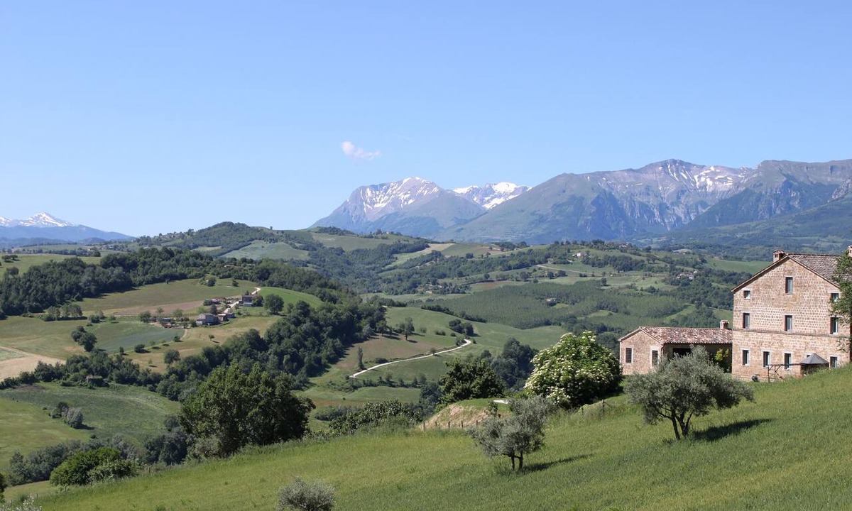 Gualdo Villa | This exceptional house has been lovingly renovated and decorated