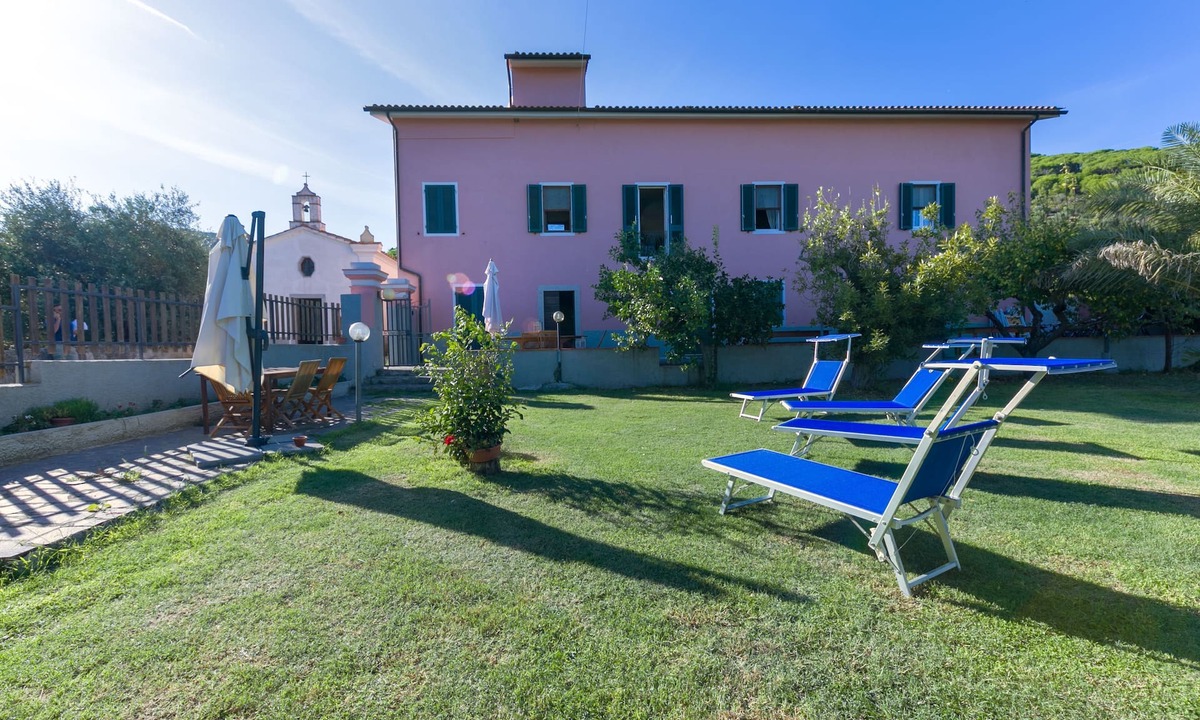 Campo nell'Elba Apartment | Three-Room Apartment with Garden – Apartment CM6