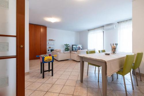 Tor Vergata Apartment | Tor Vergata Big Living Apartment