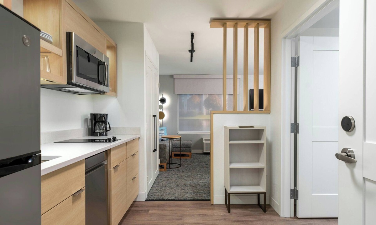 Palmdale Hotel | Towneplace Suites By Marriott Palmdale