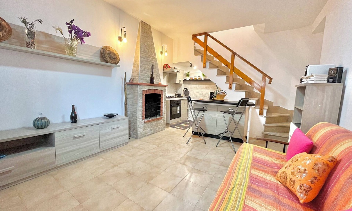 Valentano House | TRAVELERS - tourist accommodation surrounded by greenery and tranquility.