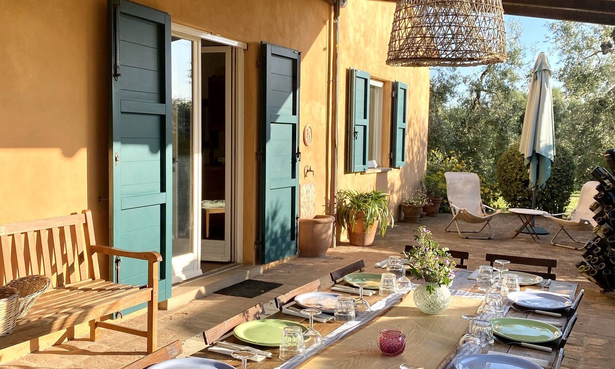 Castagneto Carducci House | Tuscan countryhouse apartment, 10 min by the sea, with AC and large garden.