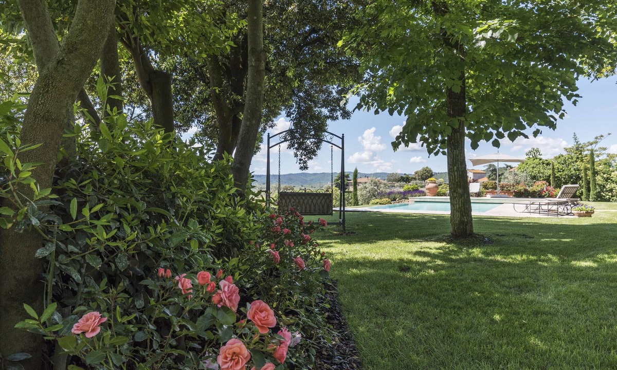 Oliveto House | Tuscan house with big patio, private pool, garden, wheelchair- and pet-friendly