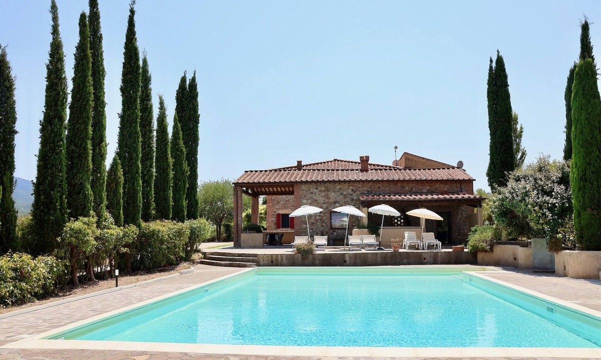 Chianni House | Tuscan Retreat with Private Pool & Views