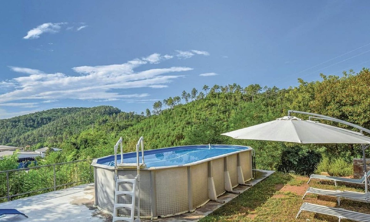 Massa Marittima House | Tuscany apartment with 2 pools