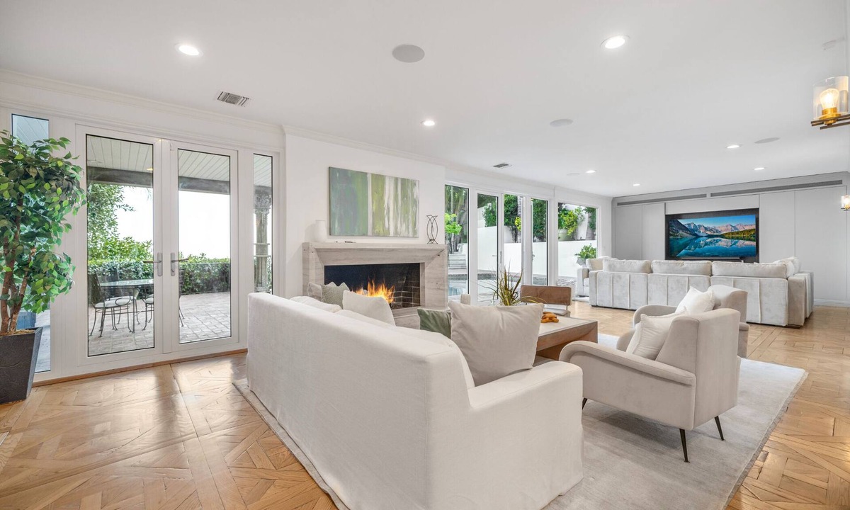 The Bird Streets Villa | Twilight Terrace - Mediterranean Sophistication in the Heart of Bird Streets