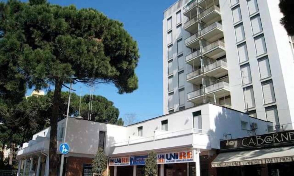 Lido degli Estensi Apartment | Two-room apartament 1st floor with parking space