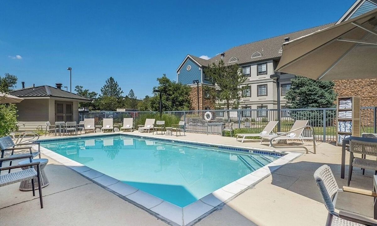 Acres Green Hotel | Two Spacious Suites Near Park Meadows w/Pool Access | Complimentary Breakfast