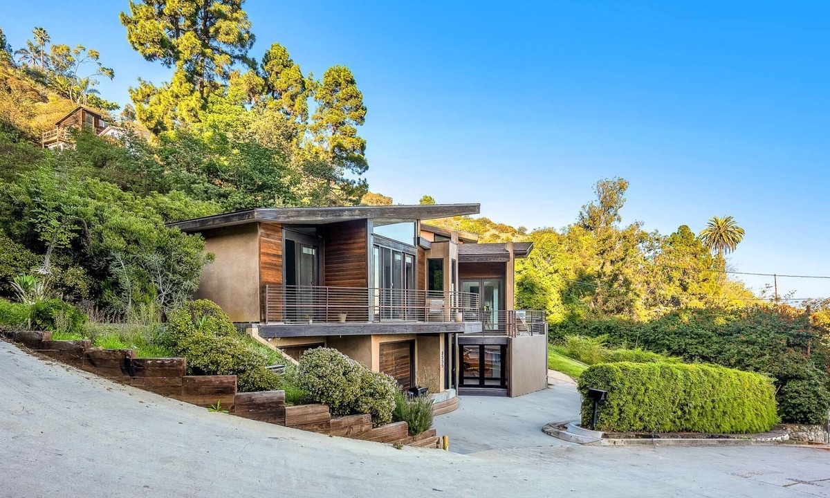 Hollywood Hills West House | Uber Chic Hollywood Hills Guesthouse