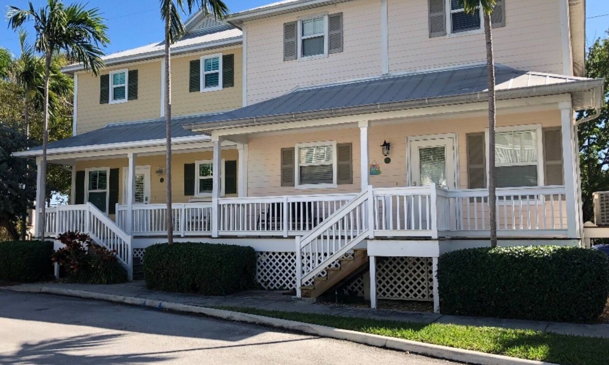 Key West House | Vacation Rental in Coral Hammock
