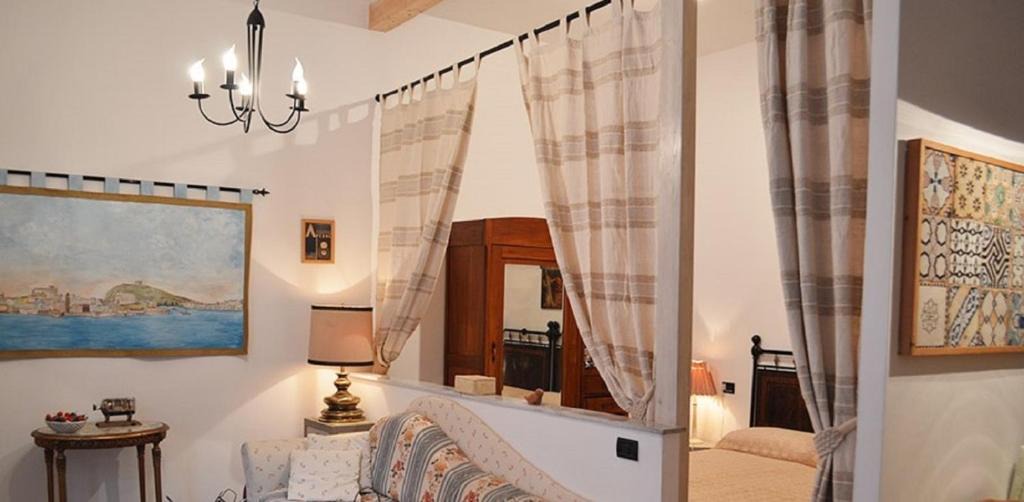Gaeta Apartment | Vico XIII