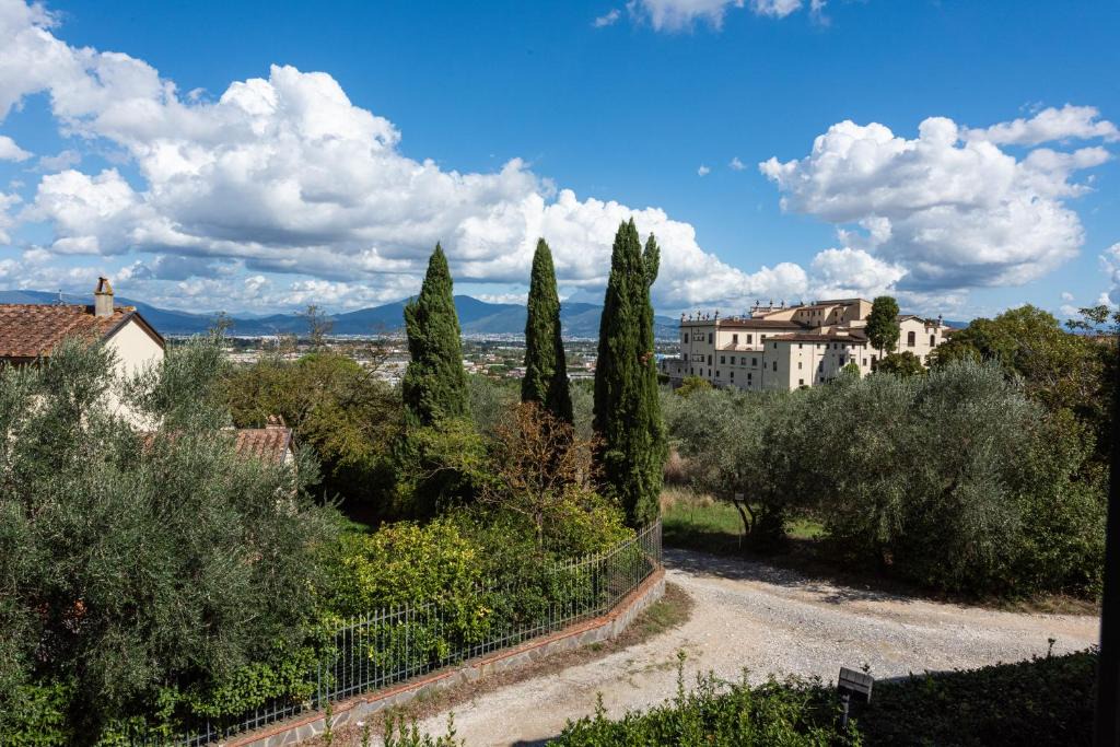Scandicci Apartment | Villa Bianca - Nido Verde