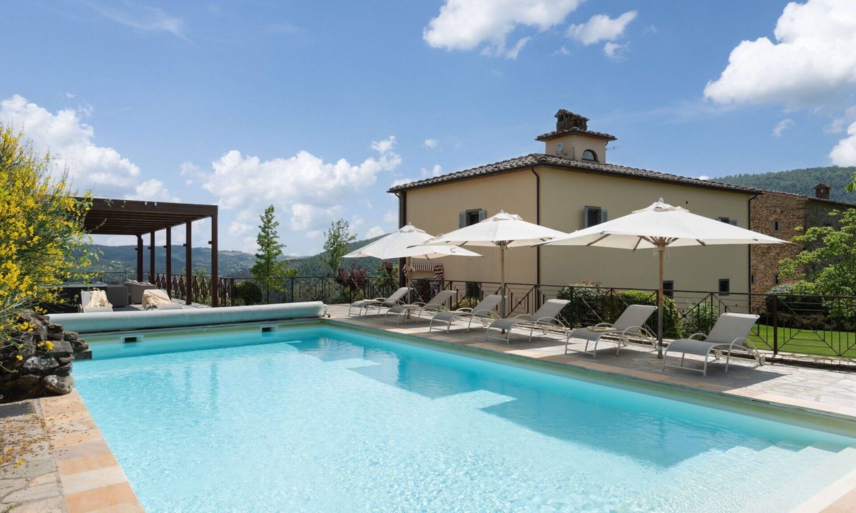 Subbiano Villa | Villa Castelluccio by Geco Vacation Rentals