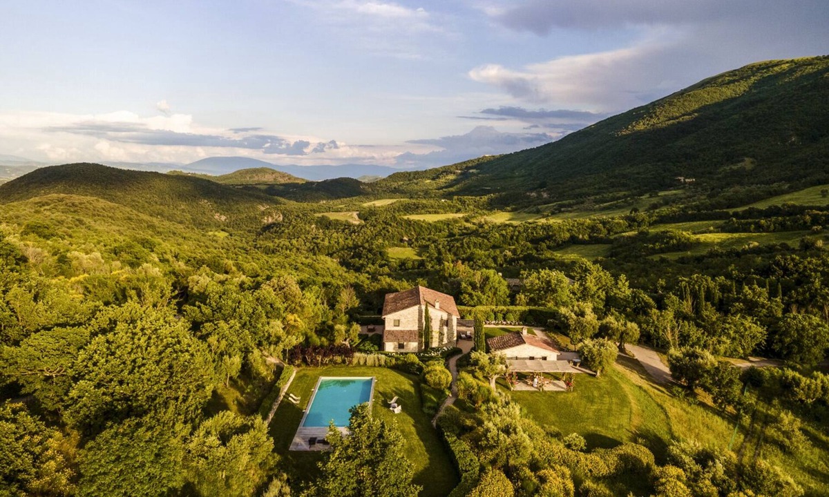 Antognola Resort | Villa Chimneys - Six Bedroom Resort, Sleeps 12