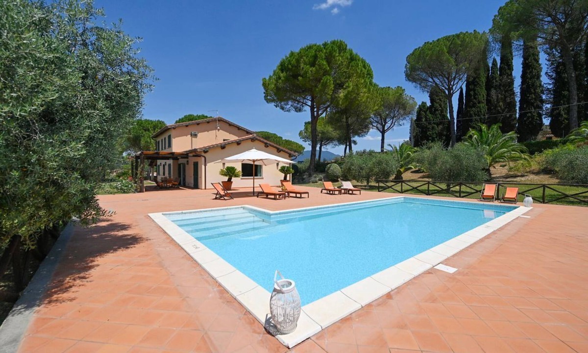Calvi di Umbria Villa | Villa Conconi - Four Bedroom Villa, Sleeps 8