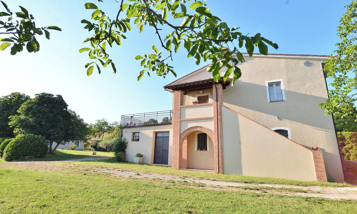 Giomici House | Villa di Giomici - Casella del Palazzo - Umbria to experience: nature, culture