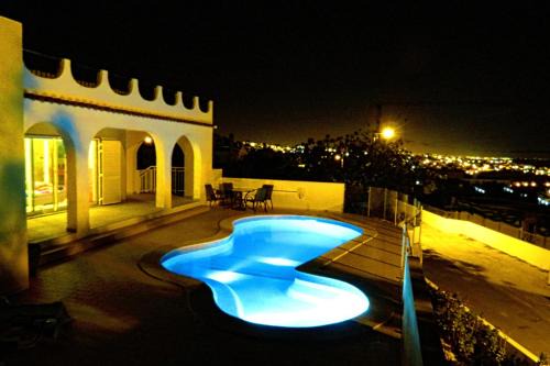 Cerro de Aguia Villa | Villa Esmeralda