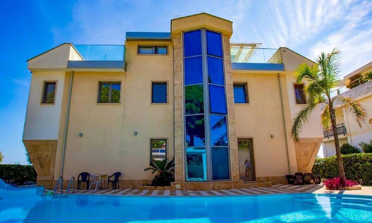 Terracina Villa | Villa Fortunata, Terracina, Italy