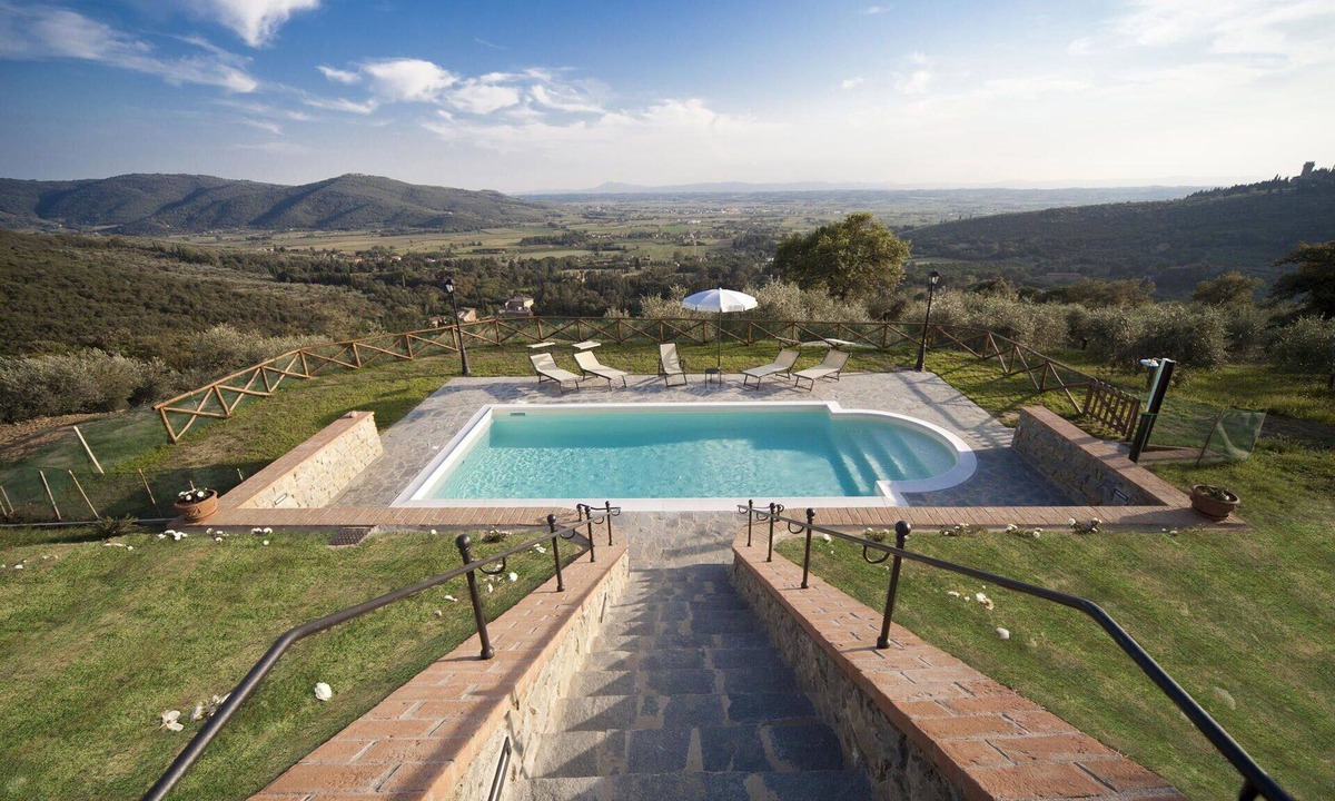 Cortona Villa | Villa in Cortona with 2 bedrooms sleeps 4