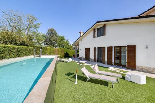 Belvedere Langhe Villa | Villa In Langa