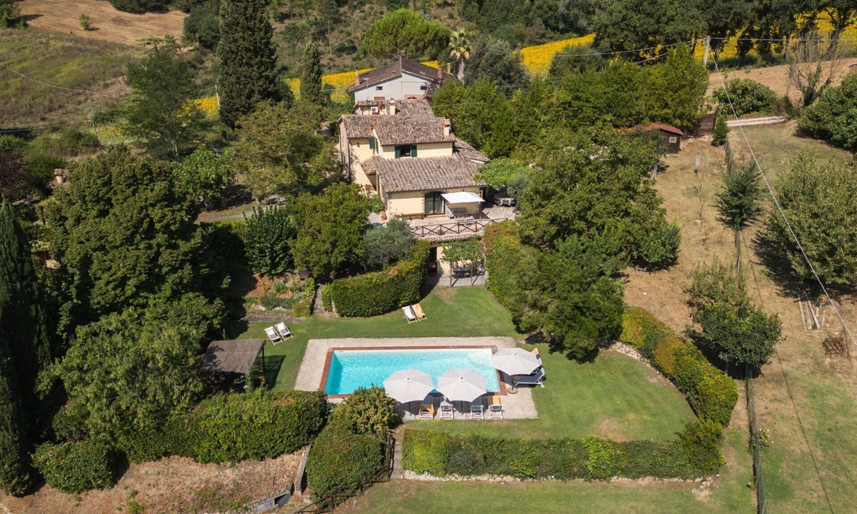 Todi Villa | Villa in Todi with 5 bedrooms sleeps 11
