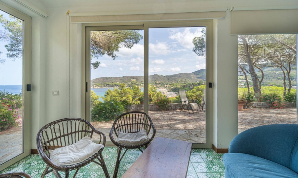 Procchio Villa | Villa La Coccola sleeps 8 overlooking the sea 300 meters from Procchio Beach
