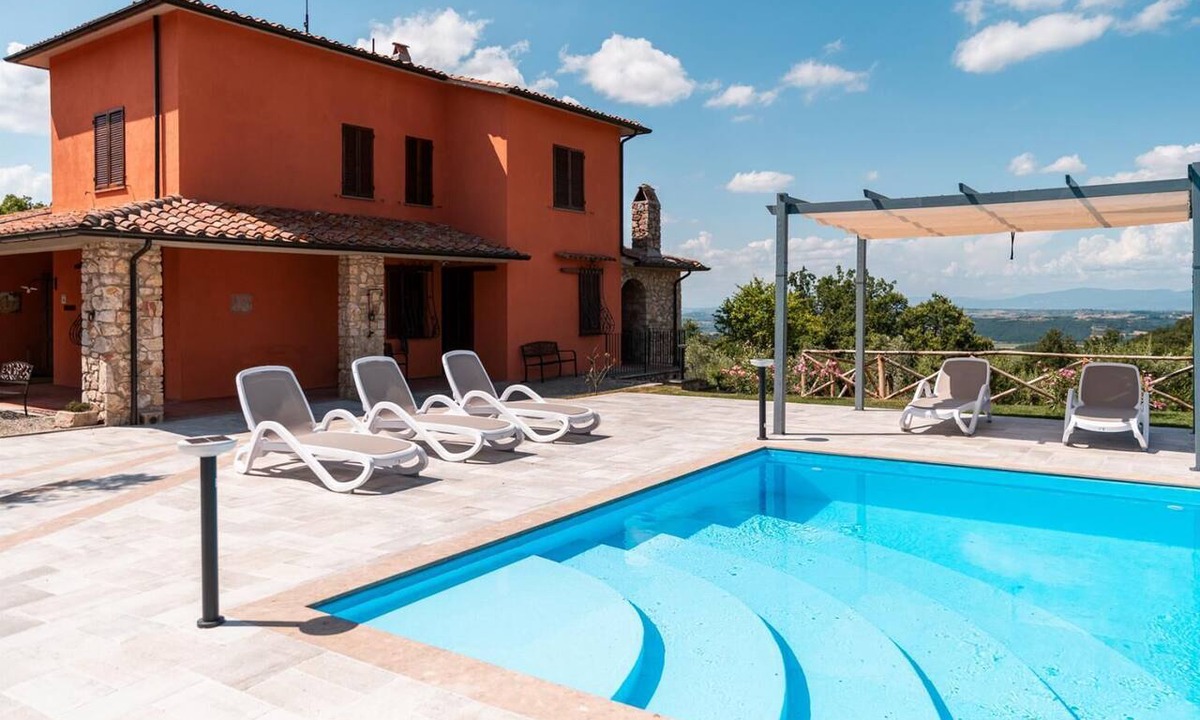 Citta della Pieve Villa | Villa La Pieve - Nine Bedroom Villa, Sleeps 20