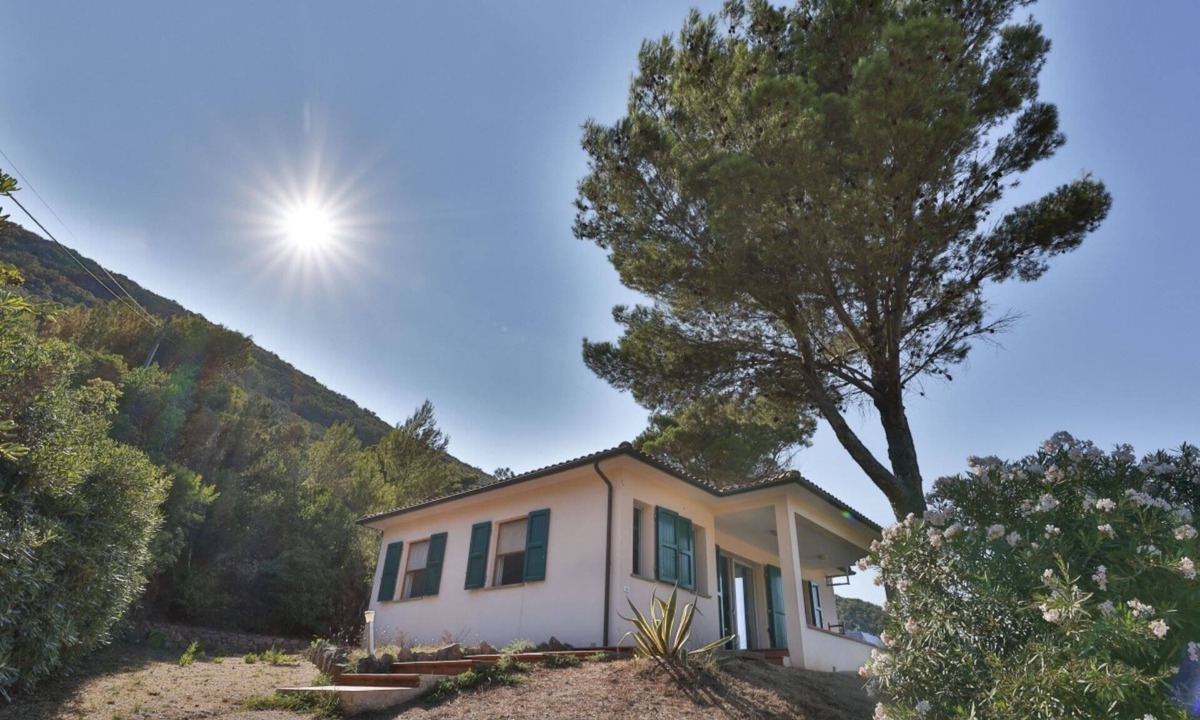 Rio nell'Elba Villa | Villa Lorenzo nella Baia di Nisporto