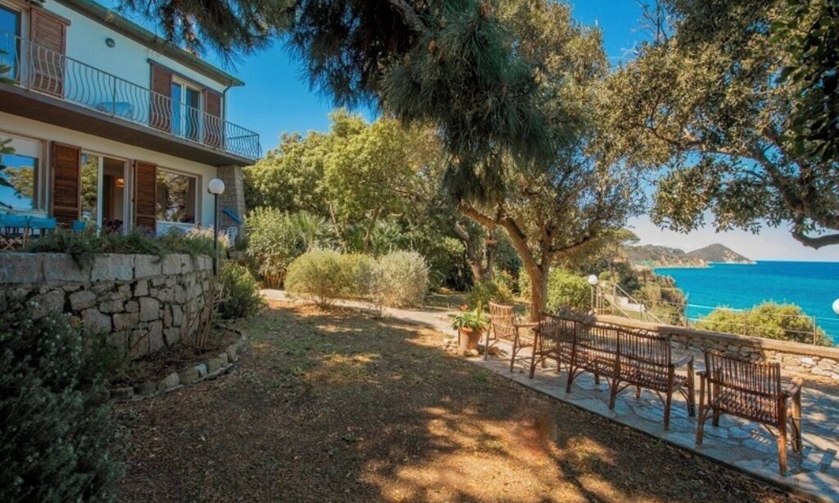 Portoferraio Villa | Villa Maestrale Suite - Directly on the Sea