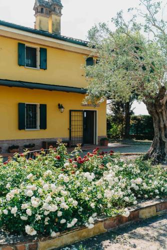 Budrio House | Villa nel Verde - Camera con bagno privato - vicino INAIL e FIERE