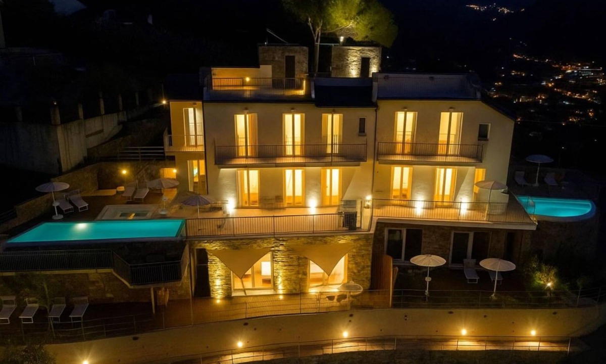 Casarza Ligure Villa | Villa Relais Le Torri in Verici, Casarza Ligure, Italy