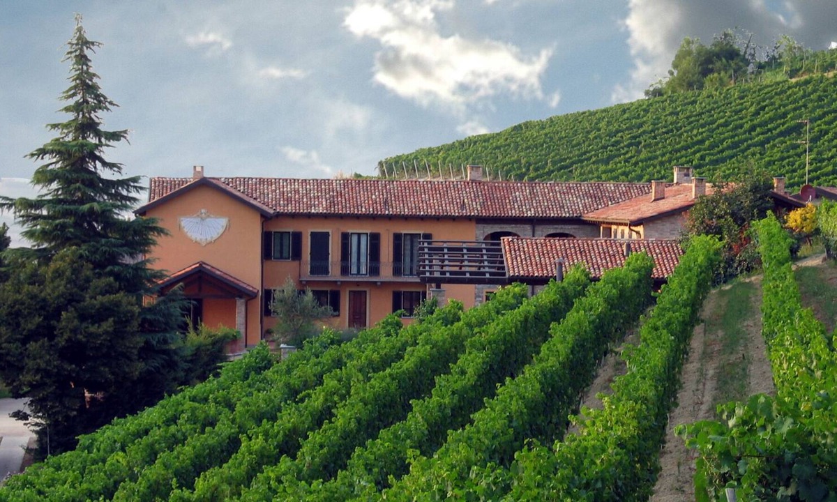 Calamandrana Villa | VILLA Tenuta Baravalle
