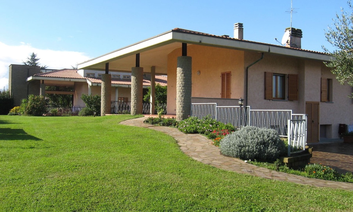 Lake Bracciano Villa | Villa with garden near Lake Bracciano, 30 km from Rome