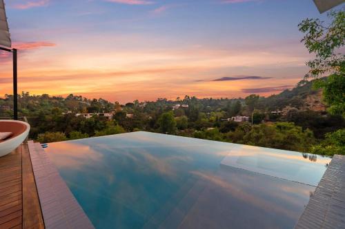 Hollywood Hills West House | Villa with Pool Hot Tub & Jetliner Views