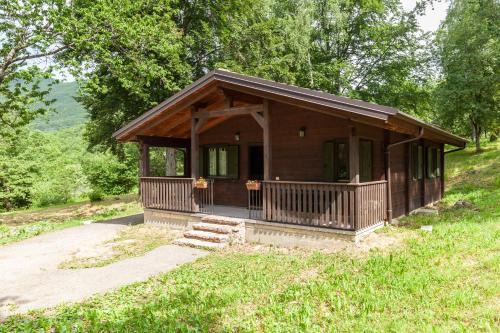 Sillano House | Villaggio Anemone - Chalet Castagno