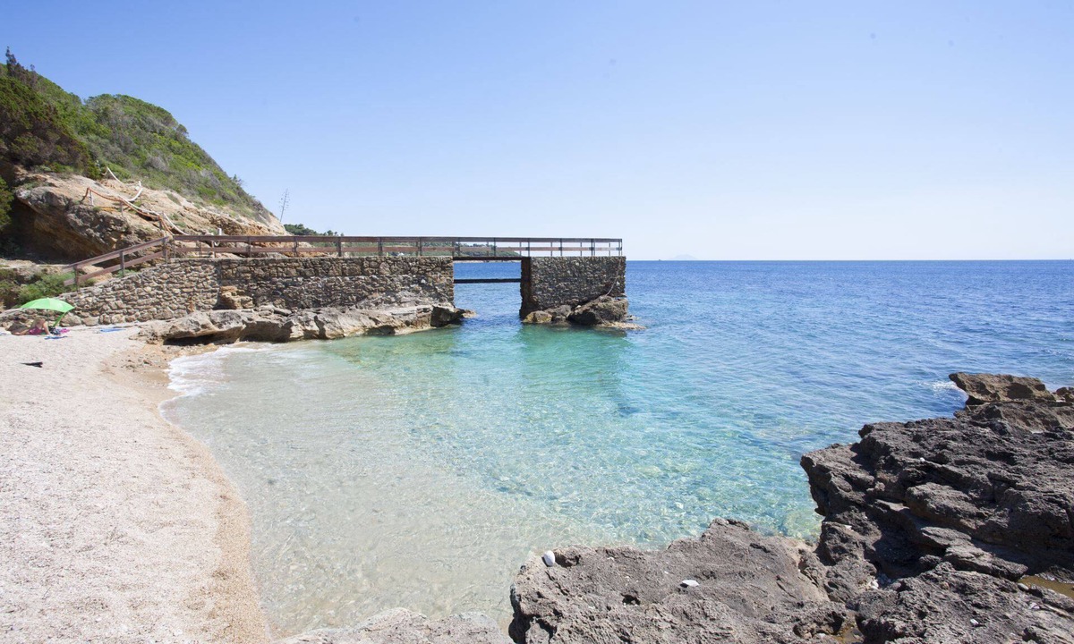 Capoliveri Villa | VILLETTE AL MARE - VILLA DIANA