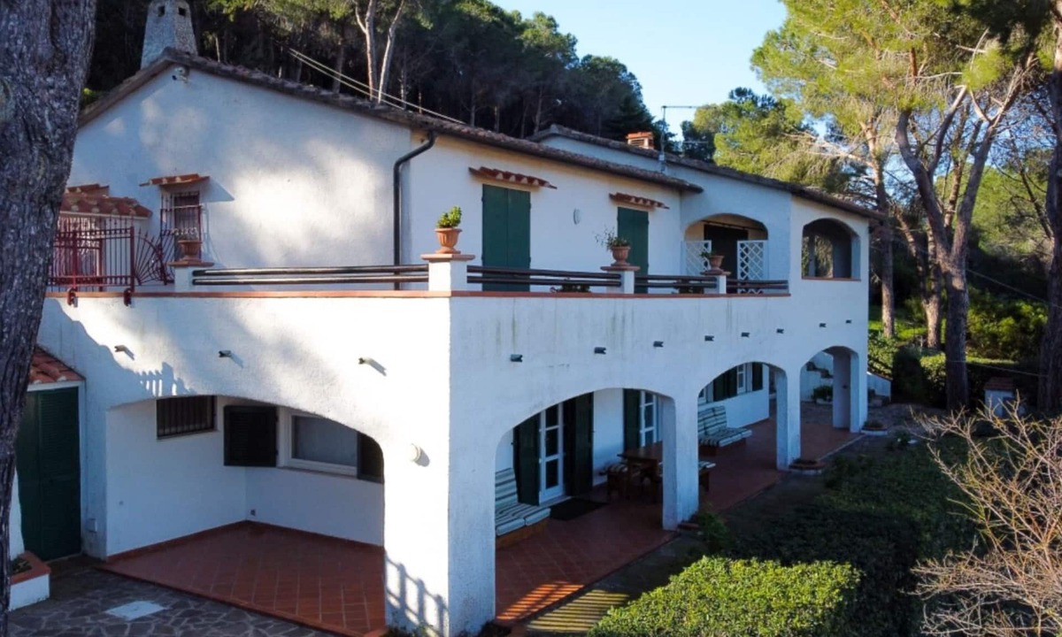 Marina di Campo Villa | Villino La Rocca 500 meter far the beach of Marina di Campo