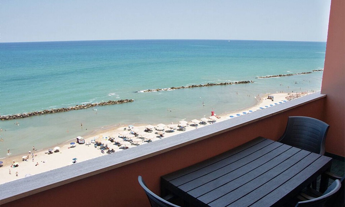 Montesilvano Apartment | Vista Mare Montesilvano - Panoramic balcony overlooking the Adriatic