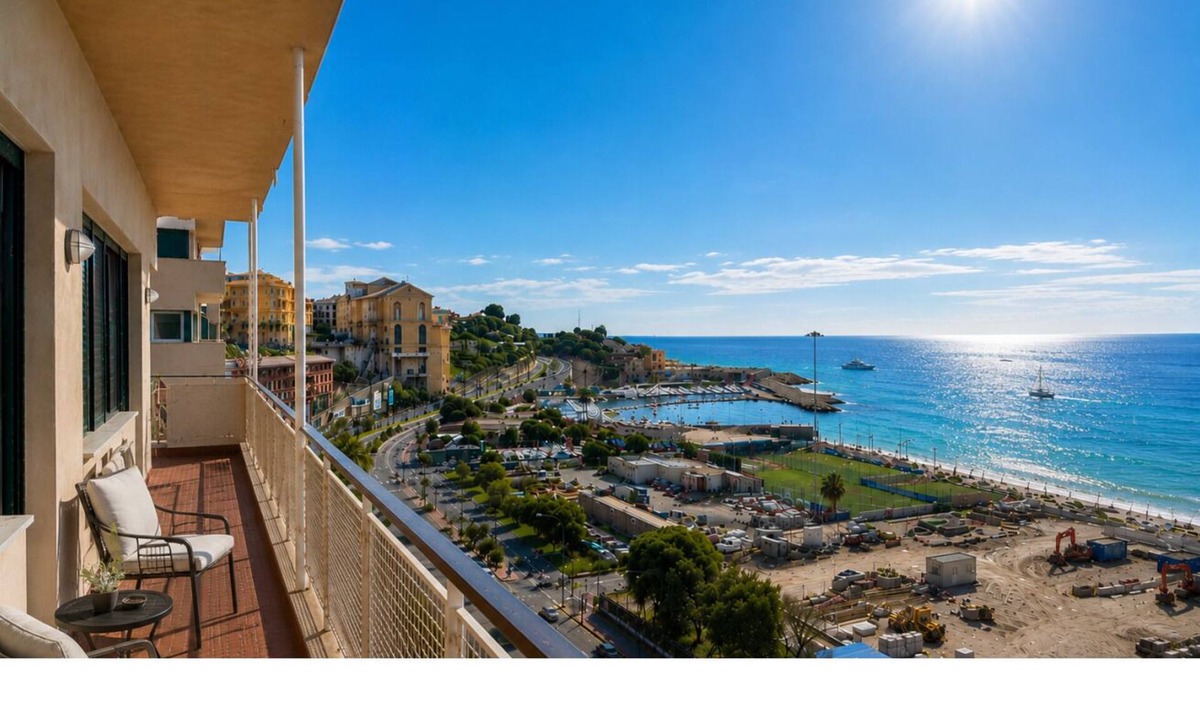 Foce Apartment | Waterfront Lux 3BR Sea View Sauna By Tilo