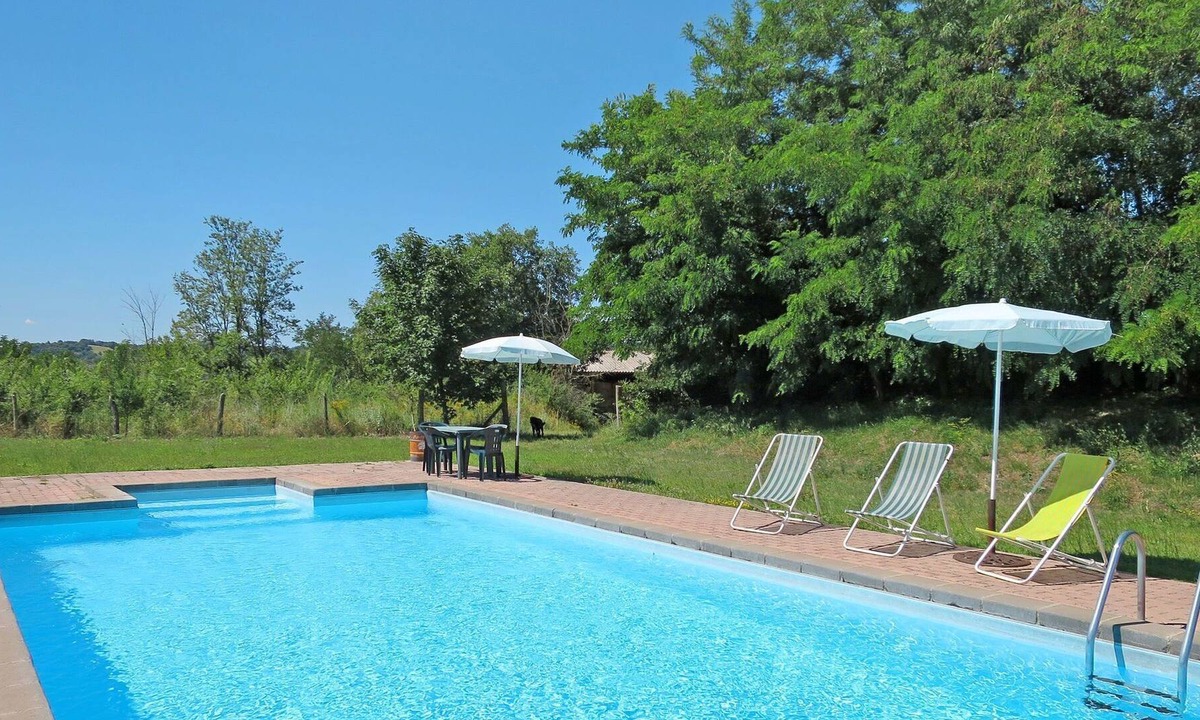 Bagnoregio Villa | Wonderful private villa with WIFI, pool, TV, patio, pets allowed, panoramic view and parking