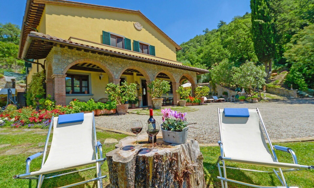 Ferretto Villa | Wonderful private villa with WIFI, private pool, TV, patio, pets allowed and panoramic view