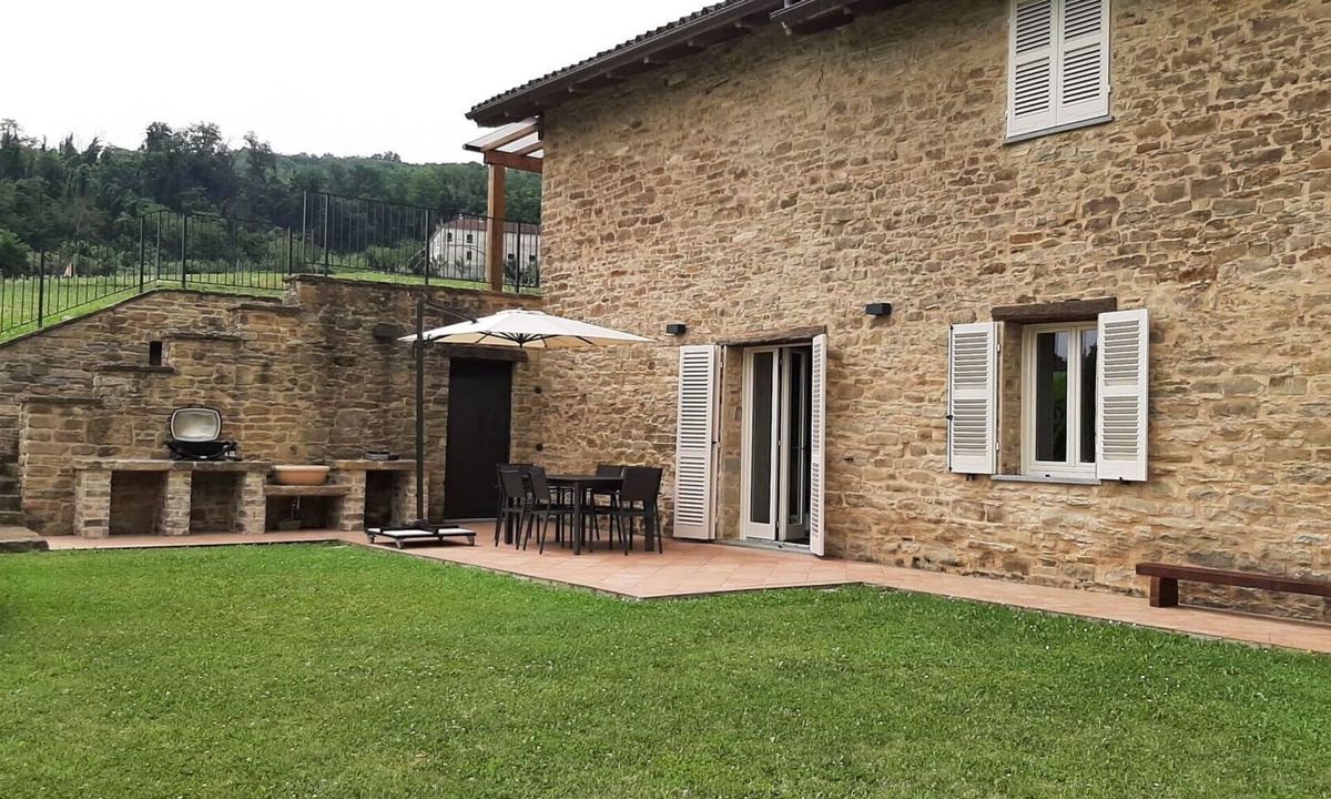 Castelletto d'Erro Villa | Wonderful private villa for 7 guests with A/C, private pool, WIFI, TV, veranda and panoramic view