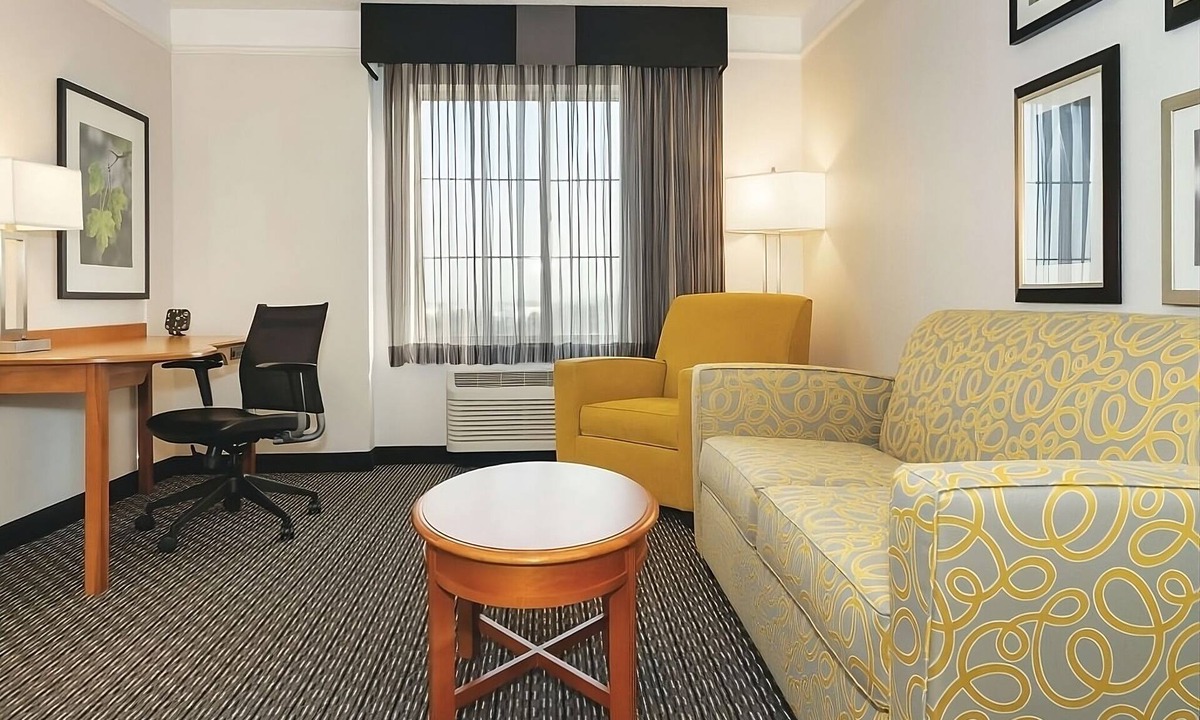 Guasti Apartment | Your Home Away From Home! Spacious Unit. Close to Cucamonga-Guasti Regional Park