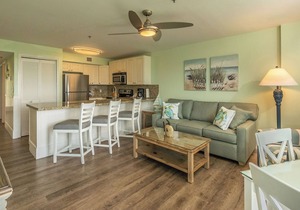 2405 Ocean Pointe Suites