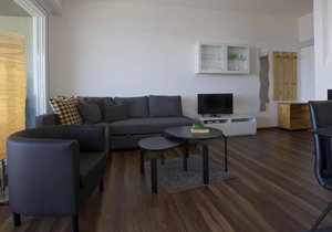 Attractive 2-room apartment with sunbath, pool and dream view