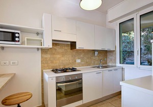 Beautiful apartment overlooking the beach and the houses of Recco.