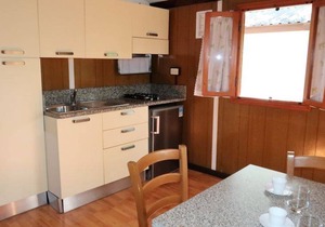 Bungalow B (HDJMW84)