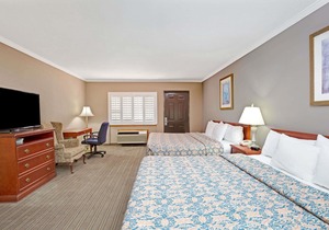 Days Inn by Wyndham West Covina