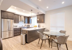 Elegant Chic City Views Beverly Hills Adjacent Condo.